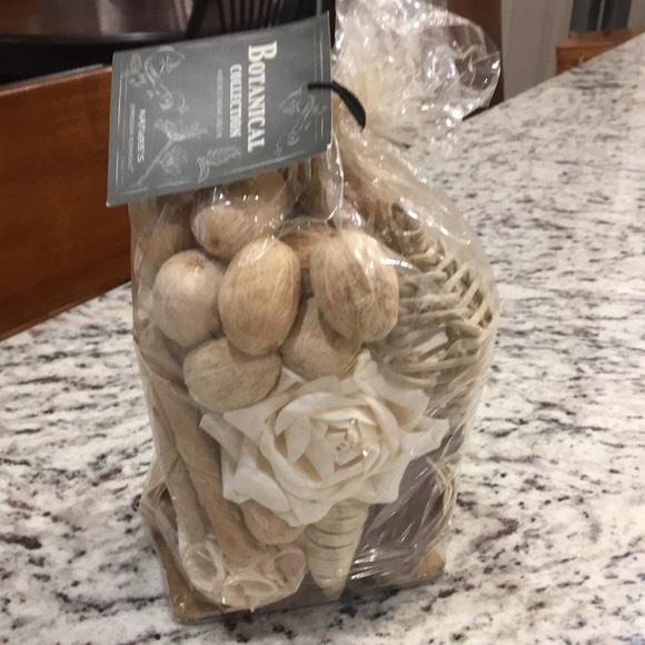 NWT botanical collection natures home decor - Picture 1 of 6